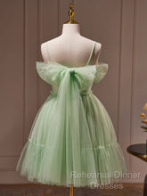 Sweetheart Neck Short Green Semi Formal Prom Dresses, Short Green Graduation Homecoming Dresses